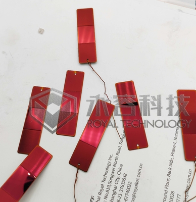 Las capas de los finales ROJOS durables de PVD y del color rojo, color de PVD cubrieron las hojas de acero inoxidables del final rojo,